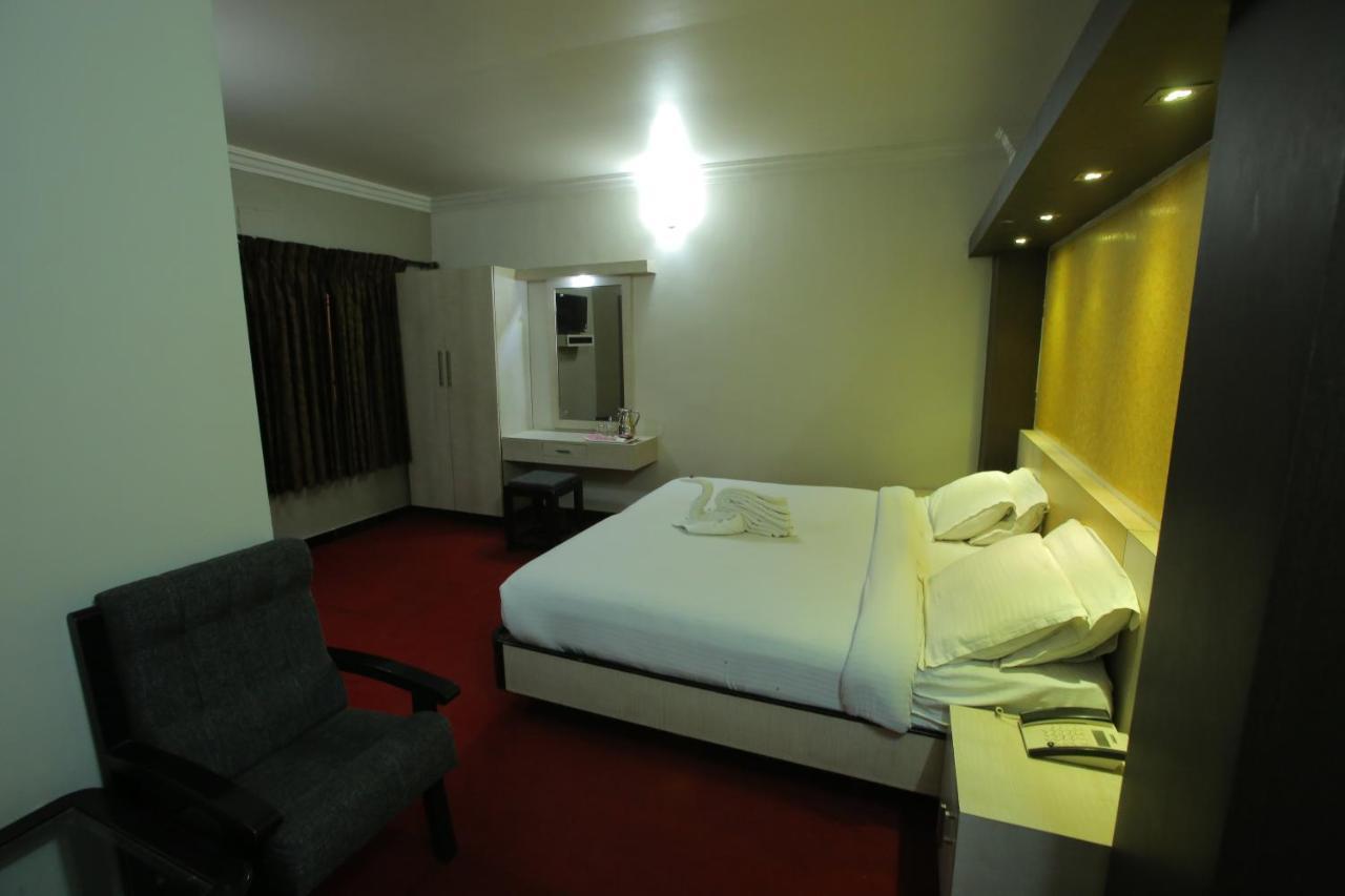 Hotel City Palace Ooty Eksteriør bilde